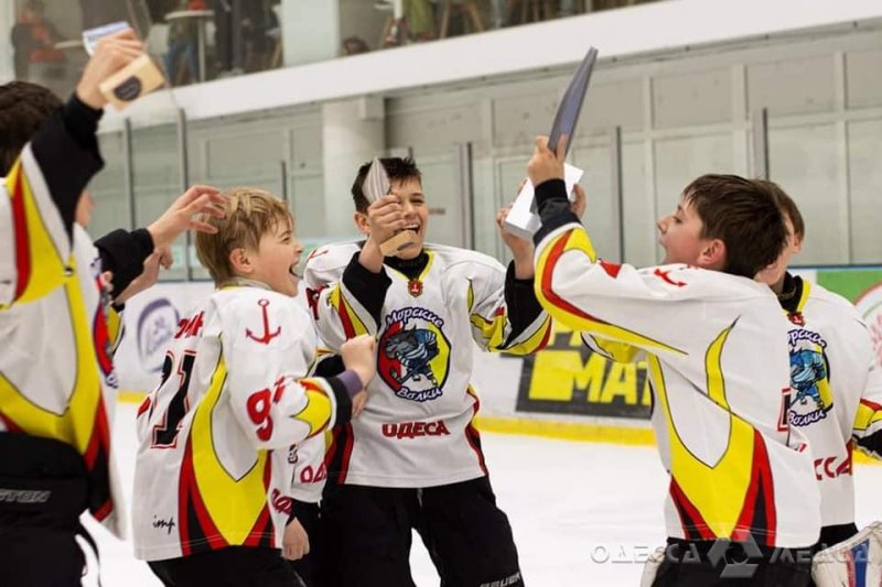 Знай наших: победители чемпионата Украины по хоккею – команда из Одессы (фото)