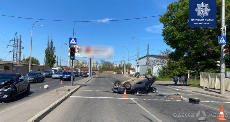 В Одессе на Желябова произошло ДТП с пострадавшими (фото)