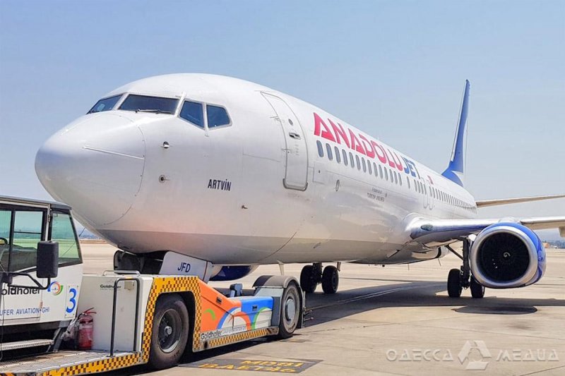 Турецкий лоукостер минимум на месяц приостановит полеты из Одессы в Даламан