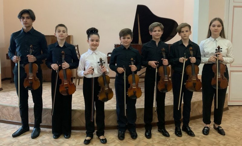 Юные скрипачи из Белгорода-Днестровского победили во Всеукраинском конкурсе