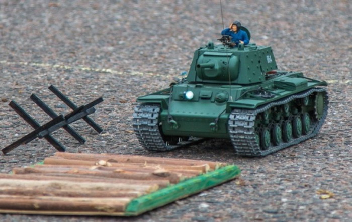 В Одессе устроят соревнования танков на радиоуправлении