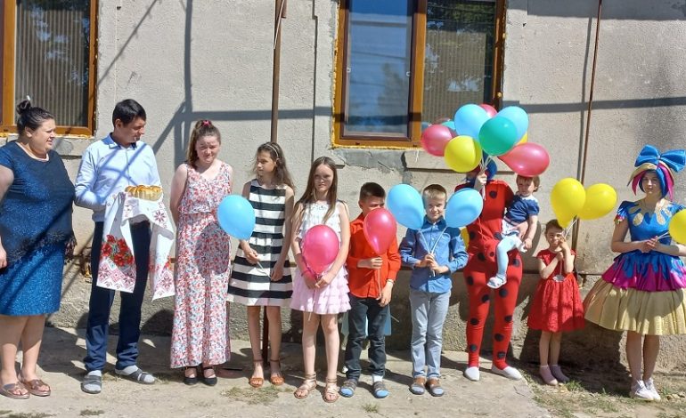 В Тарутинской громаде открыли детский дом семейного типа для 10-ти детей