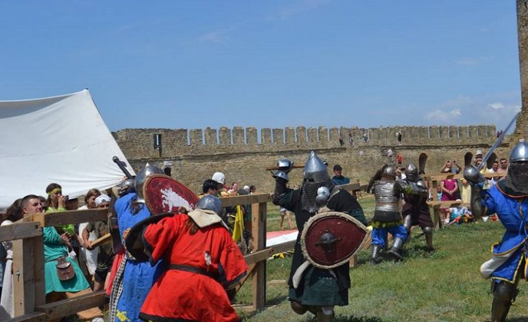 На рыцарский турнир приглашает Аккерманская крепость