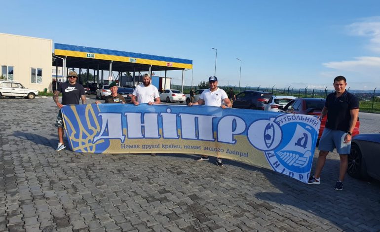 На юге Одесской области на границе ажиотаж футбольных болельщиков (фото, видео)
