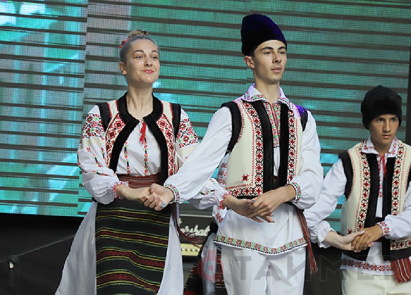 Молдаване из Саратской громады открыли международный фестиваль Odessa-June-Folk-Fest