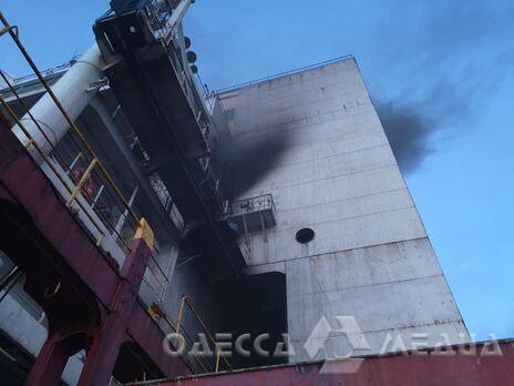 Одесский моряк сгорел во время пожара на контейнеровозе в Индийском океане
