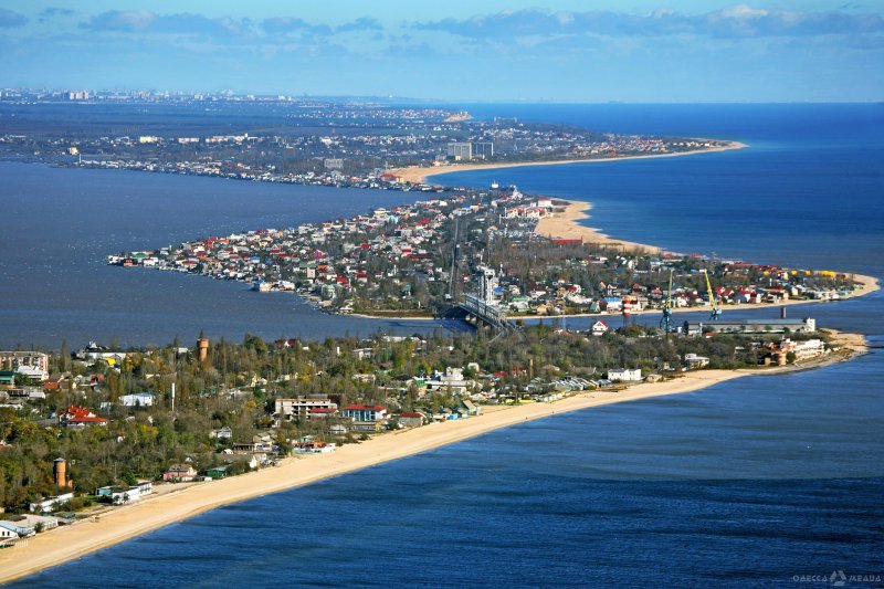 Затока – самый популярный украинский курорт, а 17% жителей страны планируют провести отдых в Одесской области