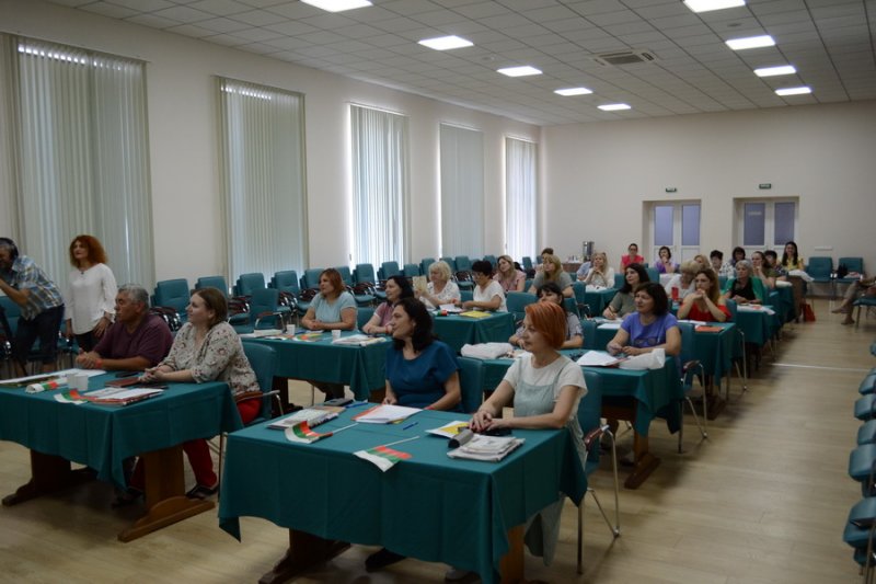 В Одессе повышают квалификацию учителей болгарского языка и литературы