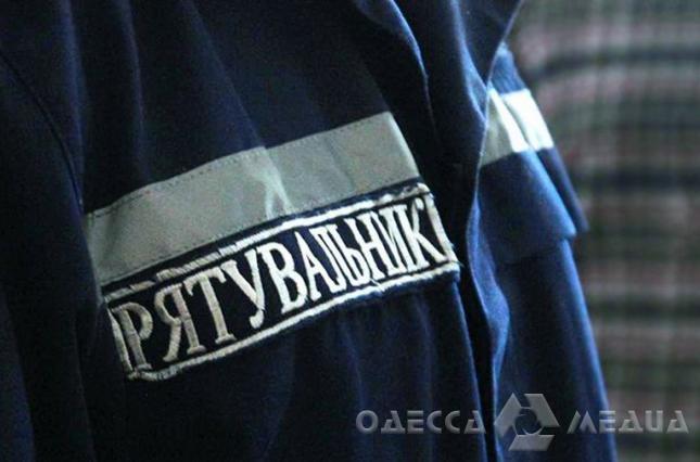 ГСЧС в Одесской области: спасатели оказали помощь работникам полиции (фото)