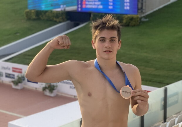 Пловец из Одессы установил рекорд
