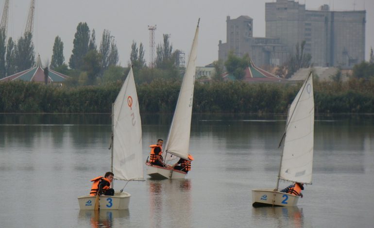 Ренийский яхт-клуб помогает развитию парусного спорта в Измаиле
