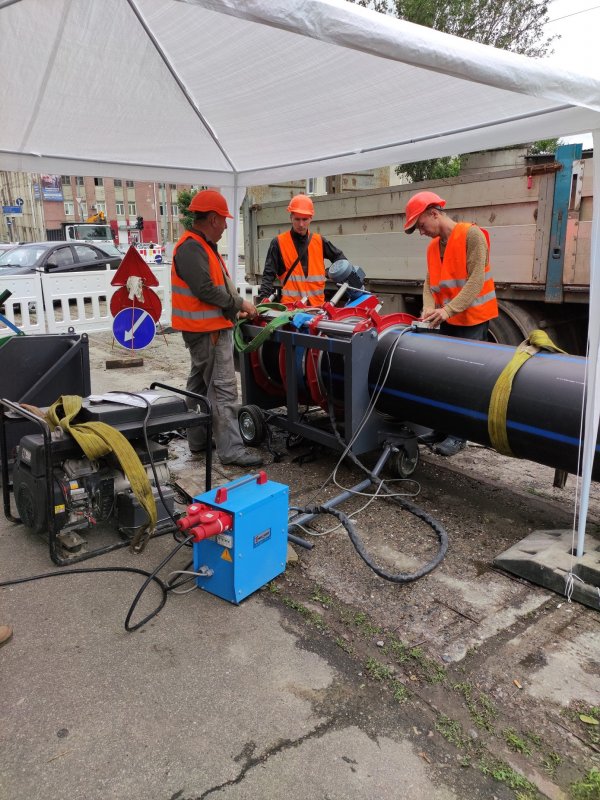 «Инфоксводоканал» начал замену изношенного водопровода на улице Мельницкой