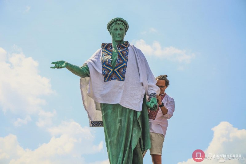 Вышиванковый фестиваль в Одессе ищет волонтеров