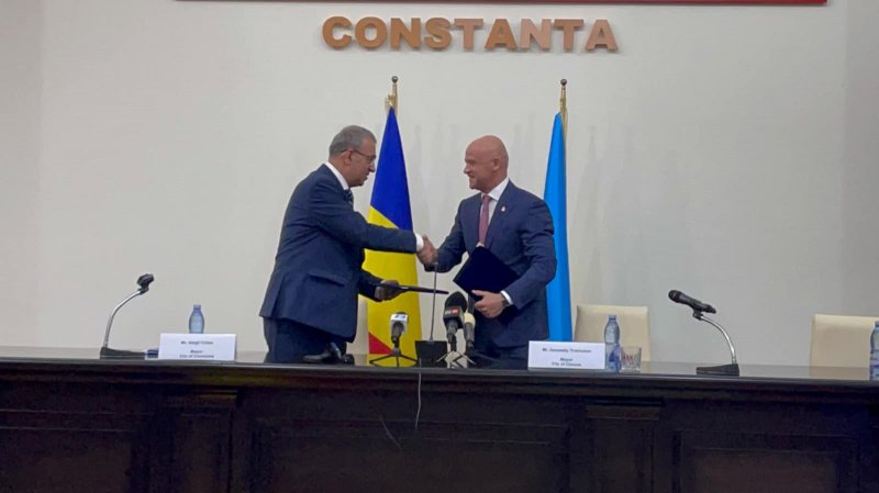 Одесса и румынская Констанца отмечают 30-летие сотрудничества (фоторепортаж)