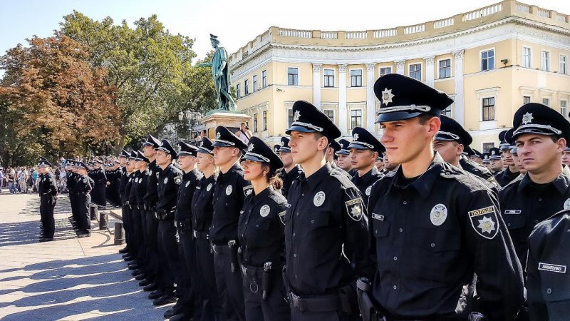 Одесская юридическая академия трудоустраивает выпускников в Национальной полиции и Генеральной прокуратуре Украины