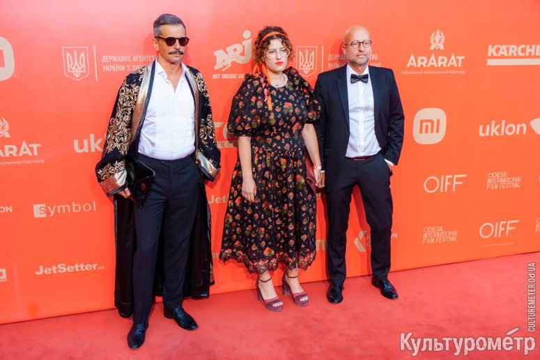 Красная дорожка закрытия Одесского кинофестиваля (фото)