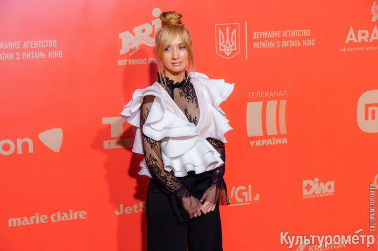 Красная дорожка закрытия Одесского кинофестиваля (фото)