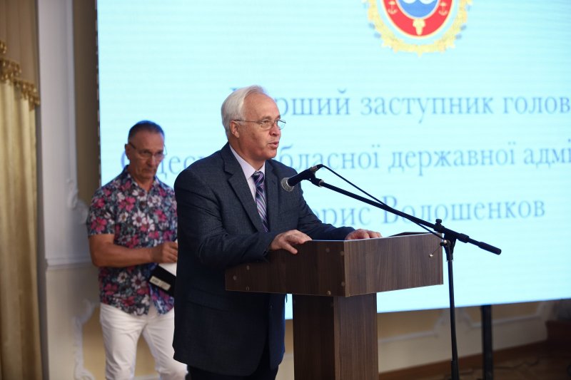 Вице-мэр Одессы поздравил строителей в преддверии профессионального праздника (фоторепортаж)