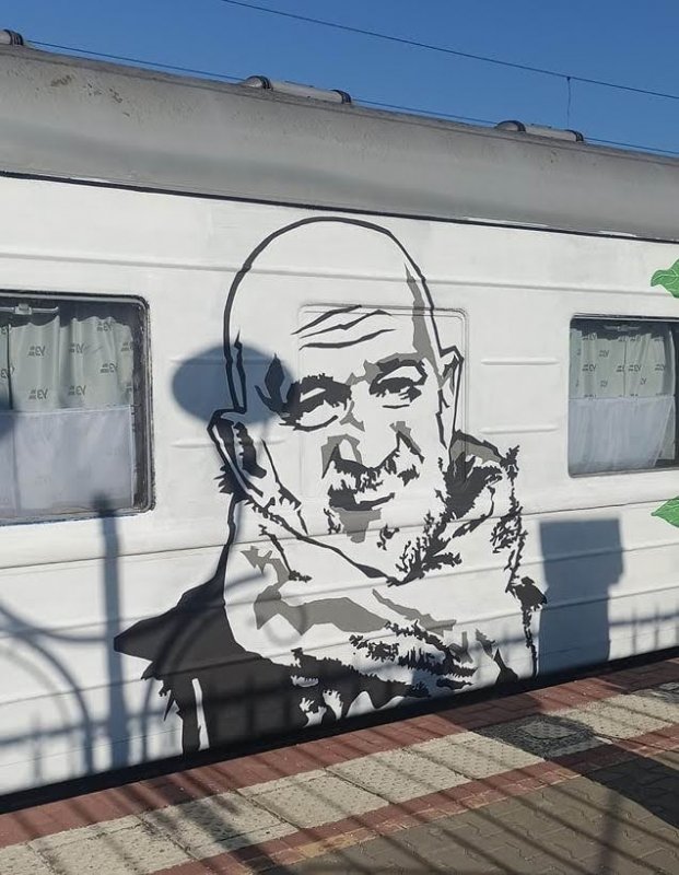 В Одессу прибыл арт-поезд с портретом Ройтбурда