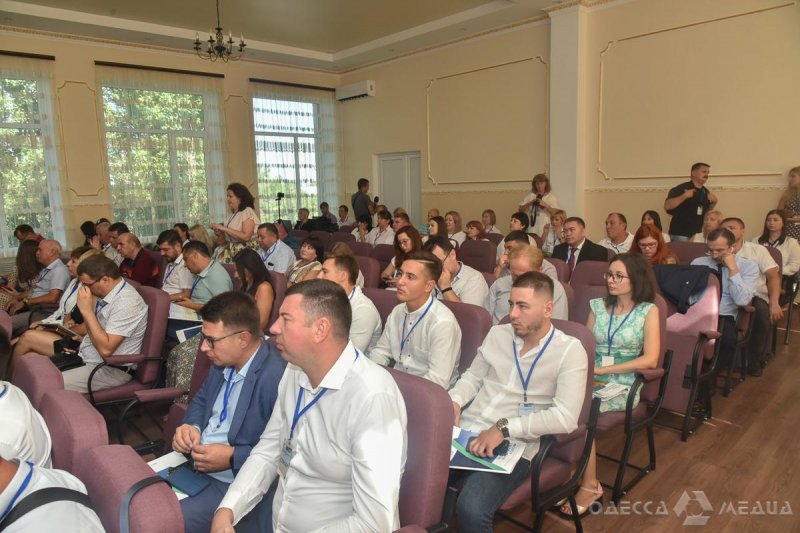 В Бессарабии стартовал инвестиционный форум (фоторепортаж)