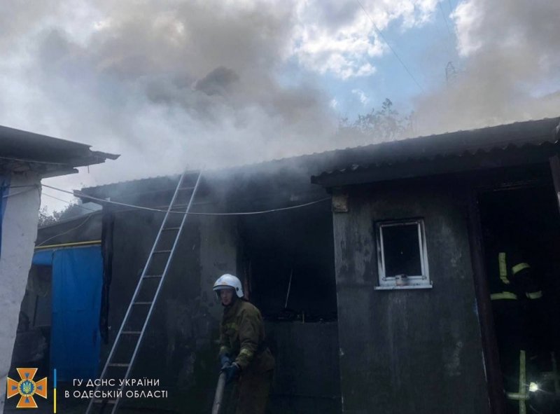 В районе Куяльника произошел пожар в частном доме (фото)