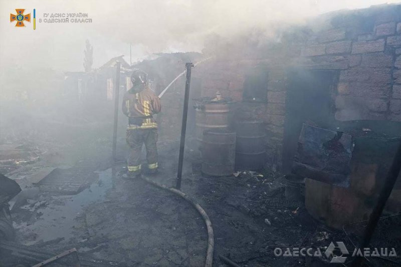 В селе Одесского района произошло возгорание в частном доме (фото)