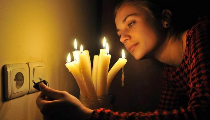 В Одессе завтра отключат свет в 6385 домах
