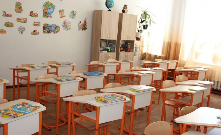 Завтра в Одессе будут работать все муниципальные учреждения образования