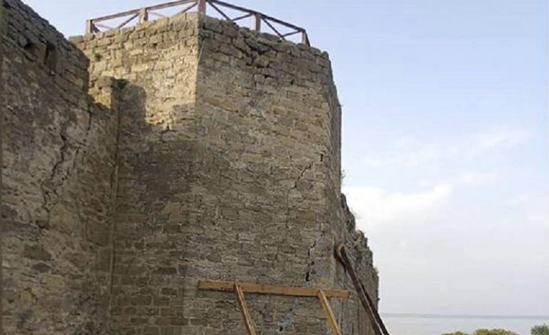 Когда восстановят аварийную башню в Аккерманской крепости