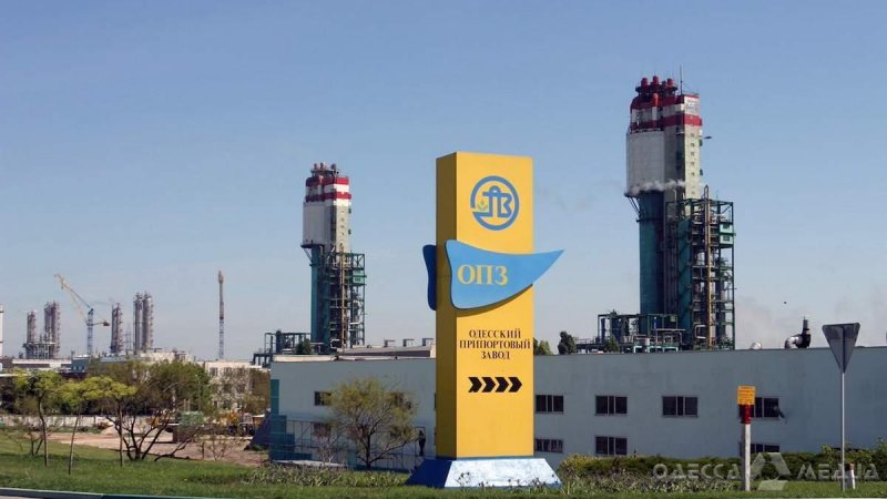 Одесский припортовый завод останавливает работу: известны причины