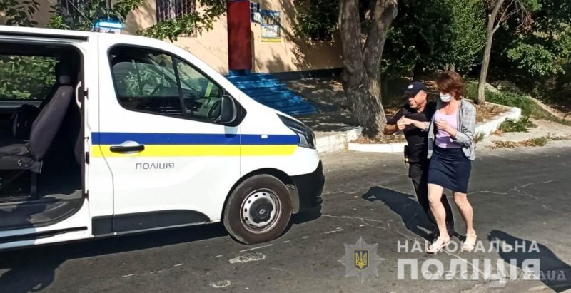 Как в Одессе полицейские задерживали «грабителей» и освобождали «заложника» (фоторепортаж, видео)
