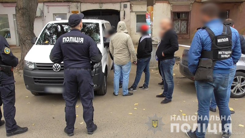 Как проходила операция «Мигрант» в Одессе (фоторепортаж, видео)