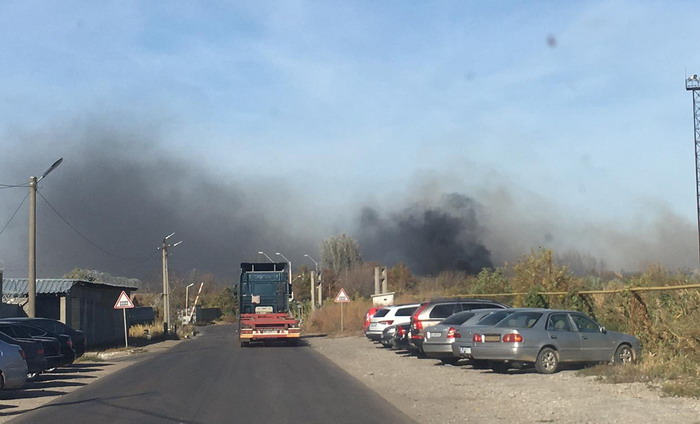 В районе улицы Атамана Головатого – масштабный пожар