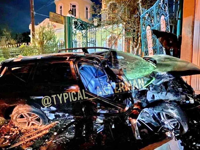 Пьяный водитель кроссовера врезался в церковный домик на Одесчине и сбежал