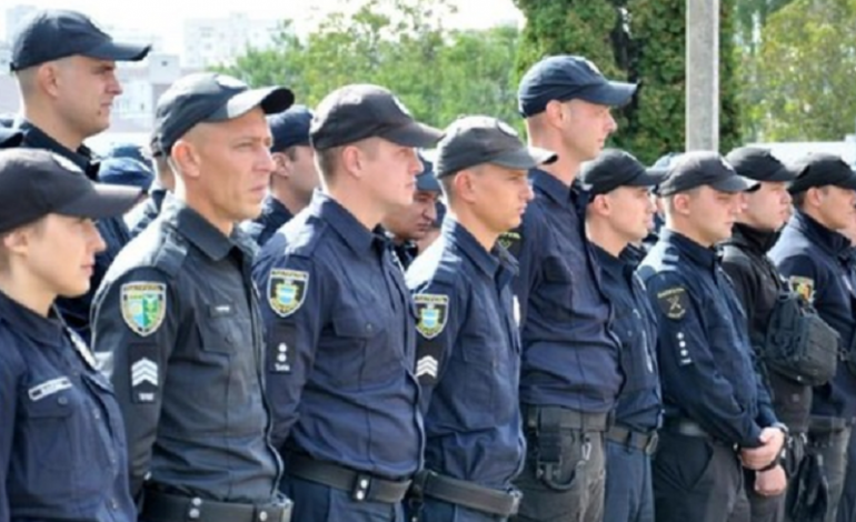 Одесские полицейские наденут Covid-значки