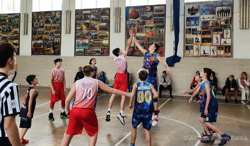 В Одессе стартовали матчи детской баскетбольной лиги