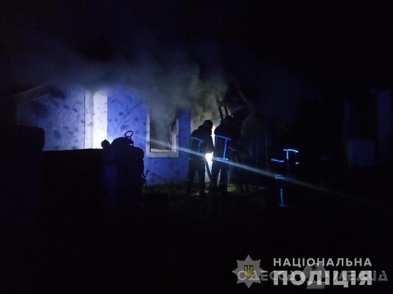 Два человека погибли при пожаре в Одесской области