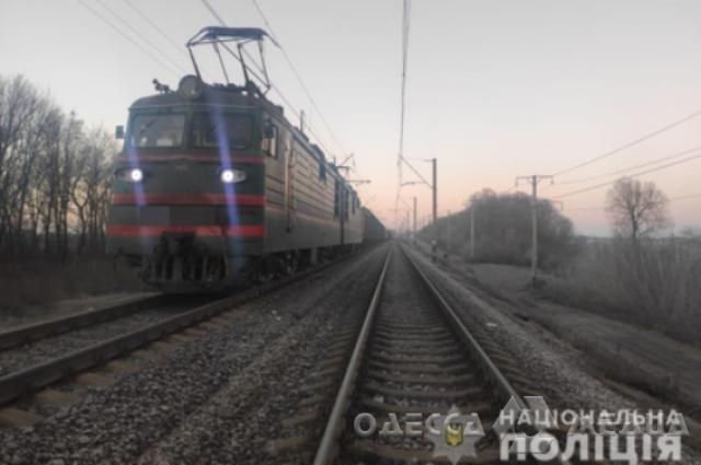 На ж/д погибла женщина: задерживается поезд Одесса – Харьков