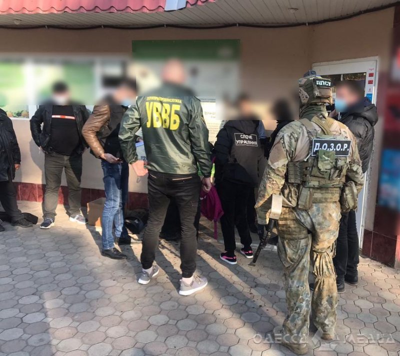 Одесские пограничники выявили канал незаконного пересечения границы Украины лицами из санкционного списка СНБО (фото)
