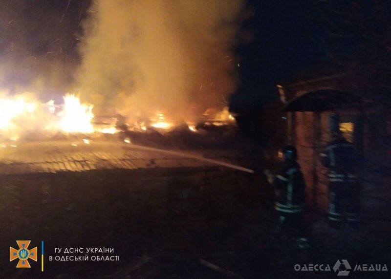ГСЧСУ в Одесской области: пожарные спасли от возгорания частное домовладение (фото)