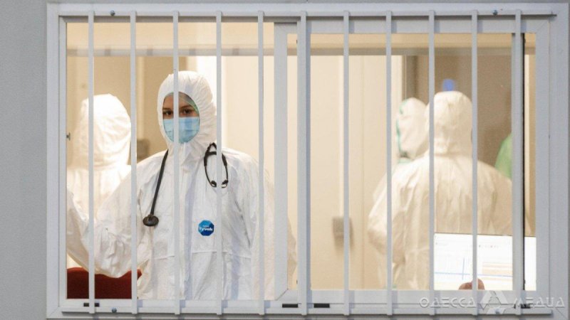 В опорных больницах Одессы – почти 200 пациентов с COVID-19 в тяжелом состоянии
