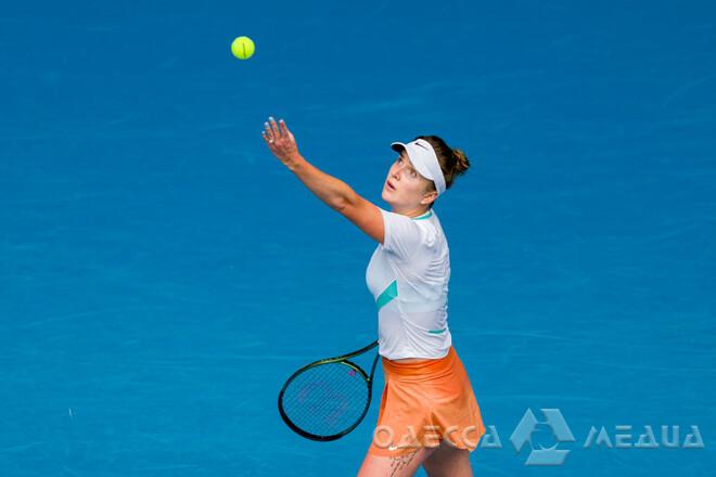 Свитолина вышла в третий раунд Australian Open: её соперницу увозили с корта на инвалидной коляске