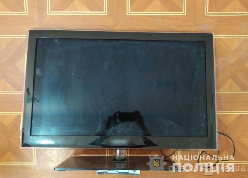 Житель Одесской области украл телевизор у родной матери (фото)