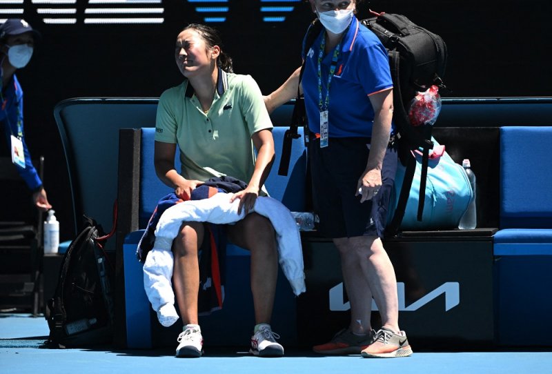 Свитолина вышла в третий раунд Australian Open: её соперницу увозили с корта на инвалидной коляске