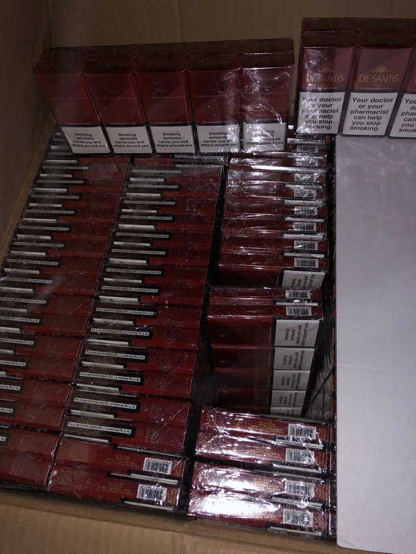 В Одесской области сотрудники СБУ изъяли безакцизные сигареты на 120 тысяч гривен (фоторепортаж)