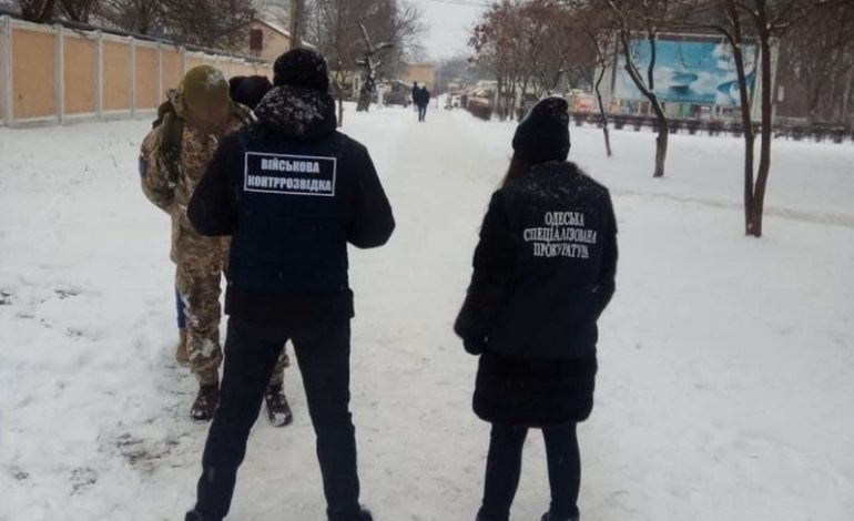 В Одесской области военнослужащий торговал боеприпасами