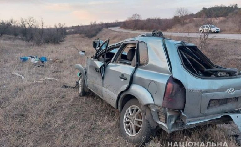 В Болградском районе пьяный водитель опрокинул авто в кювет