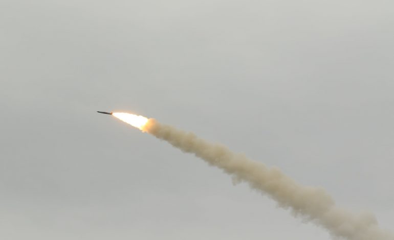 По аэропорту Одессы нанесен ракетный удар