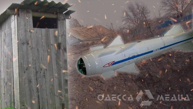 Россияне снова нанесли удар по Одесчине: ракета попала в пляжный туалет