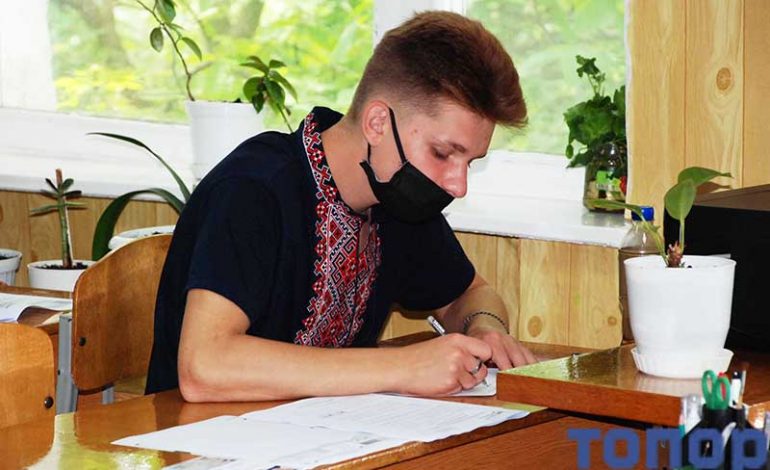 В Болградском районе участие в национальном мультипредметном тестировании примут около тысячи человек